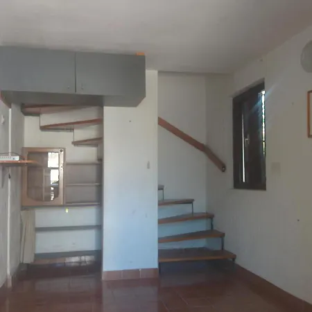 Economy Appartments Near Centar